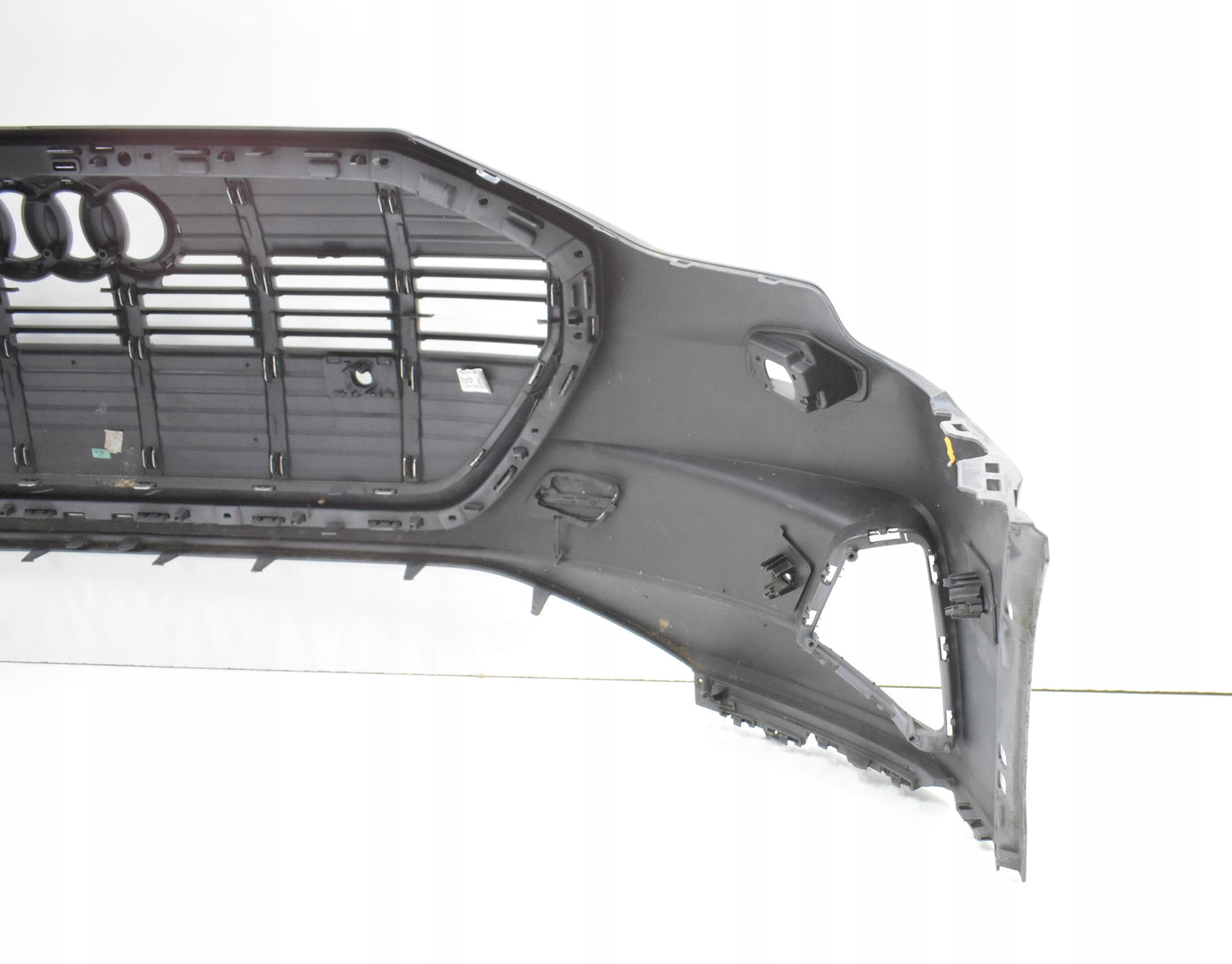 AUDI E TRON 4KE FRONT BUMPER ORG