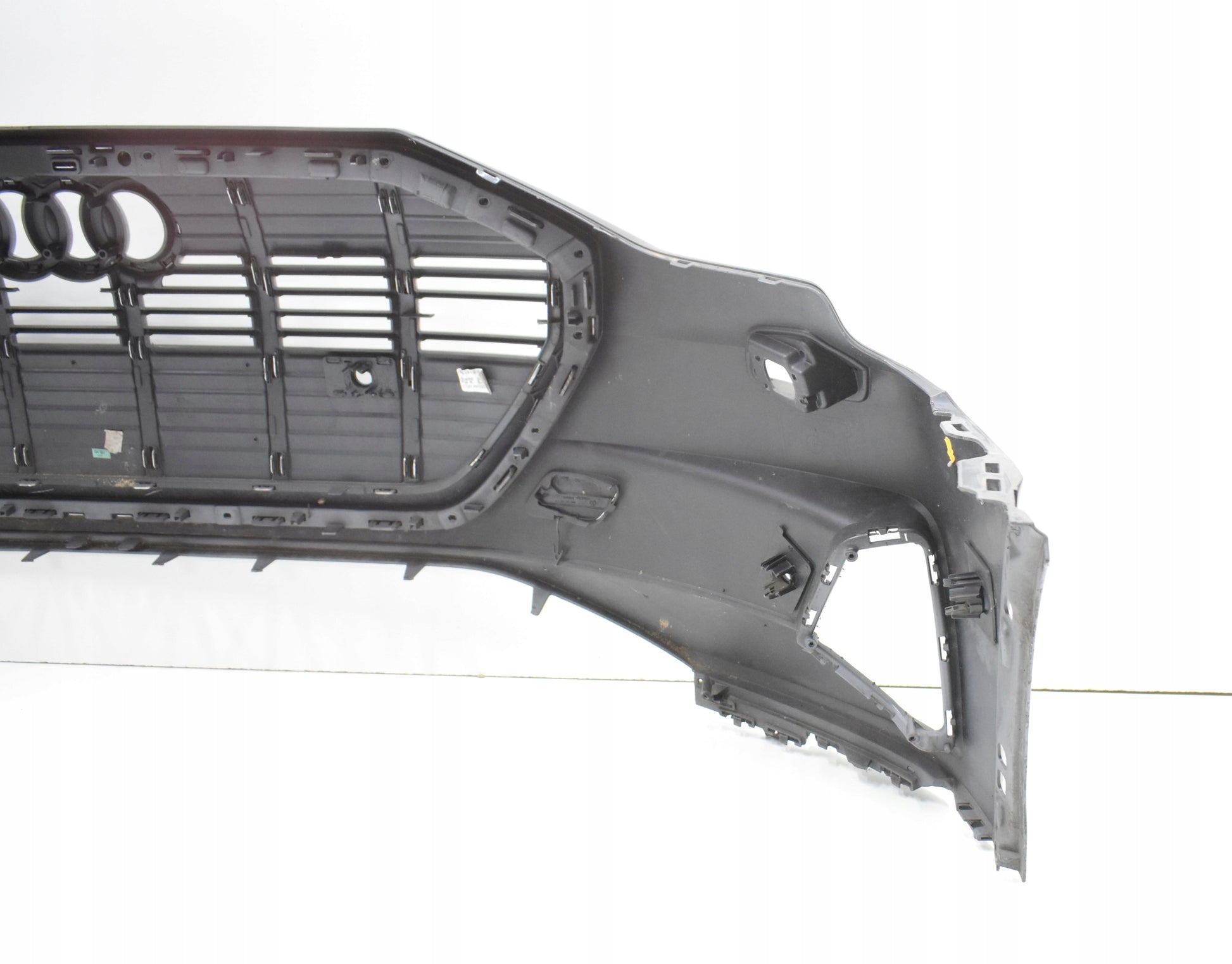 AUDI E TRON 4KE FRONT BUMPER ORG