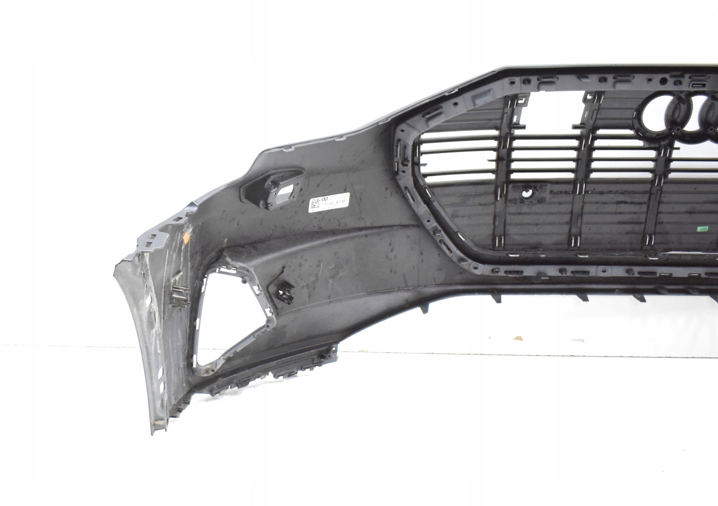 AUDI E TRON 4KE FRONT BUMPER ORG