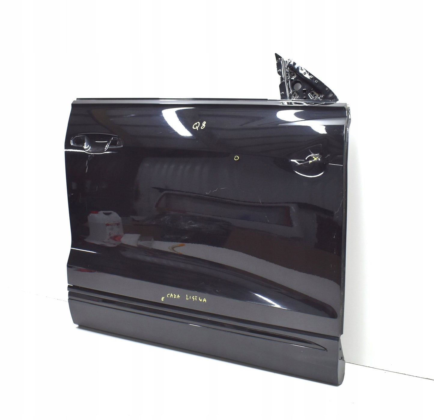 AUDI Q8 4M8 RIGHT FRONT DOOR + STRIP