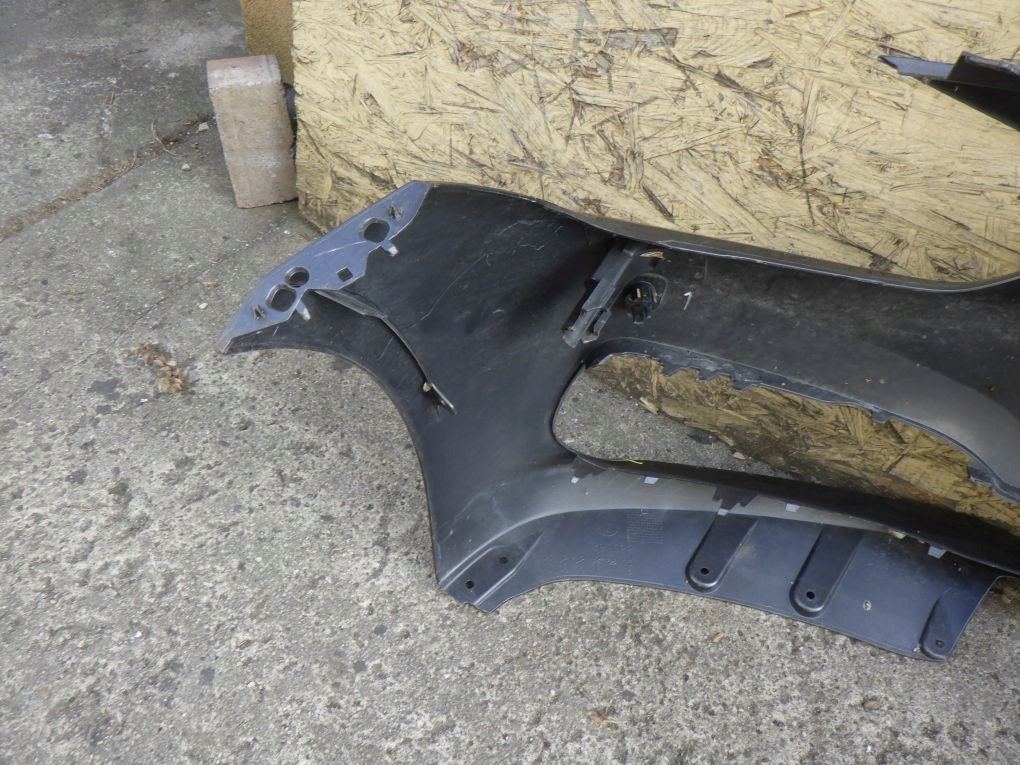 BMW 3 F30 F31 LIFT LCI front bumper