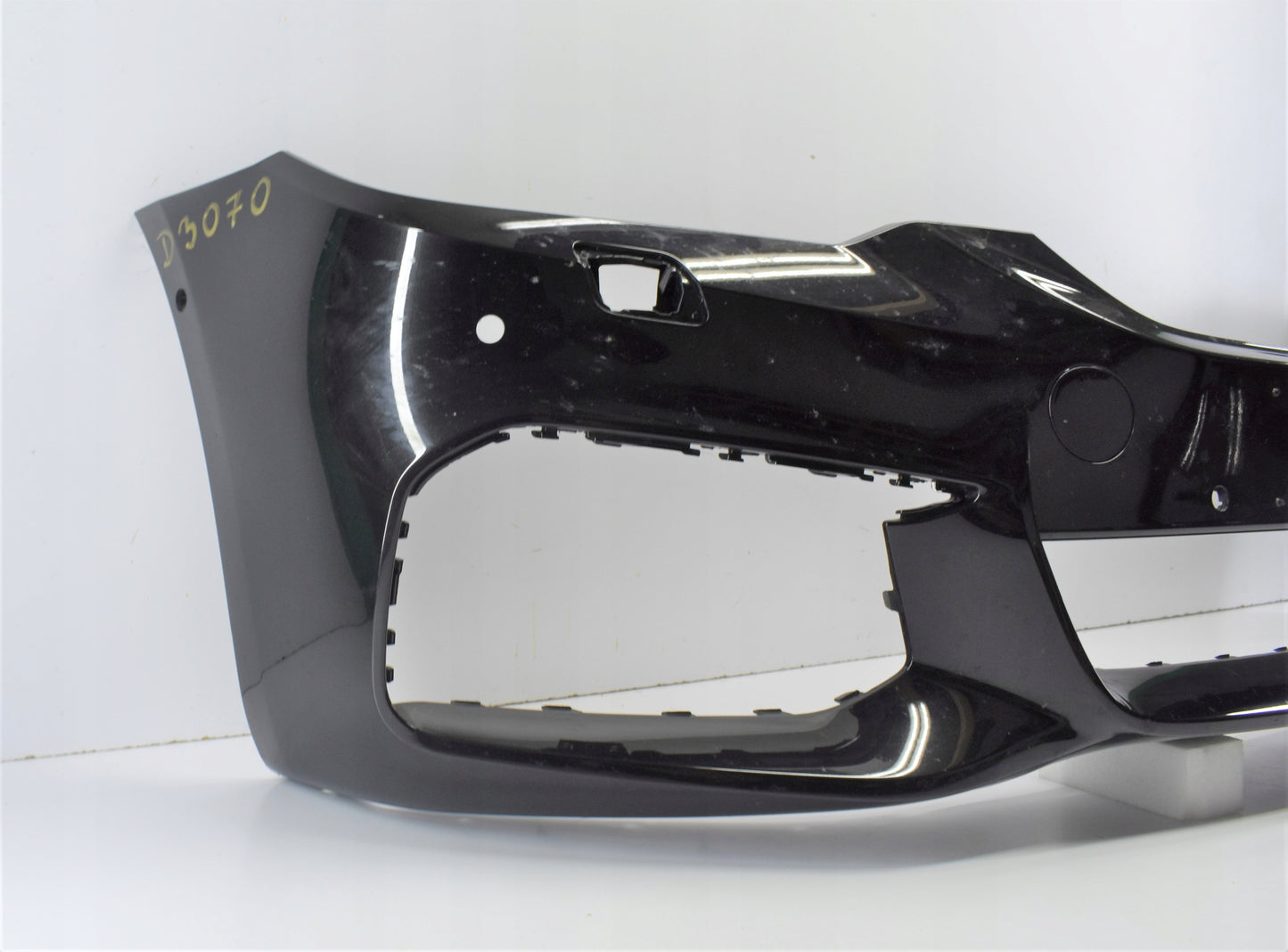 BMW 5 G30 G31 M PACKAGE FRONT BUMPER SUPER CONDITION