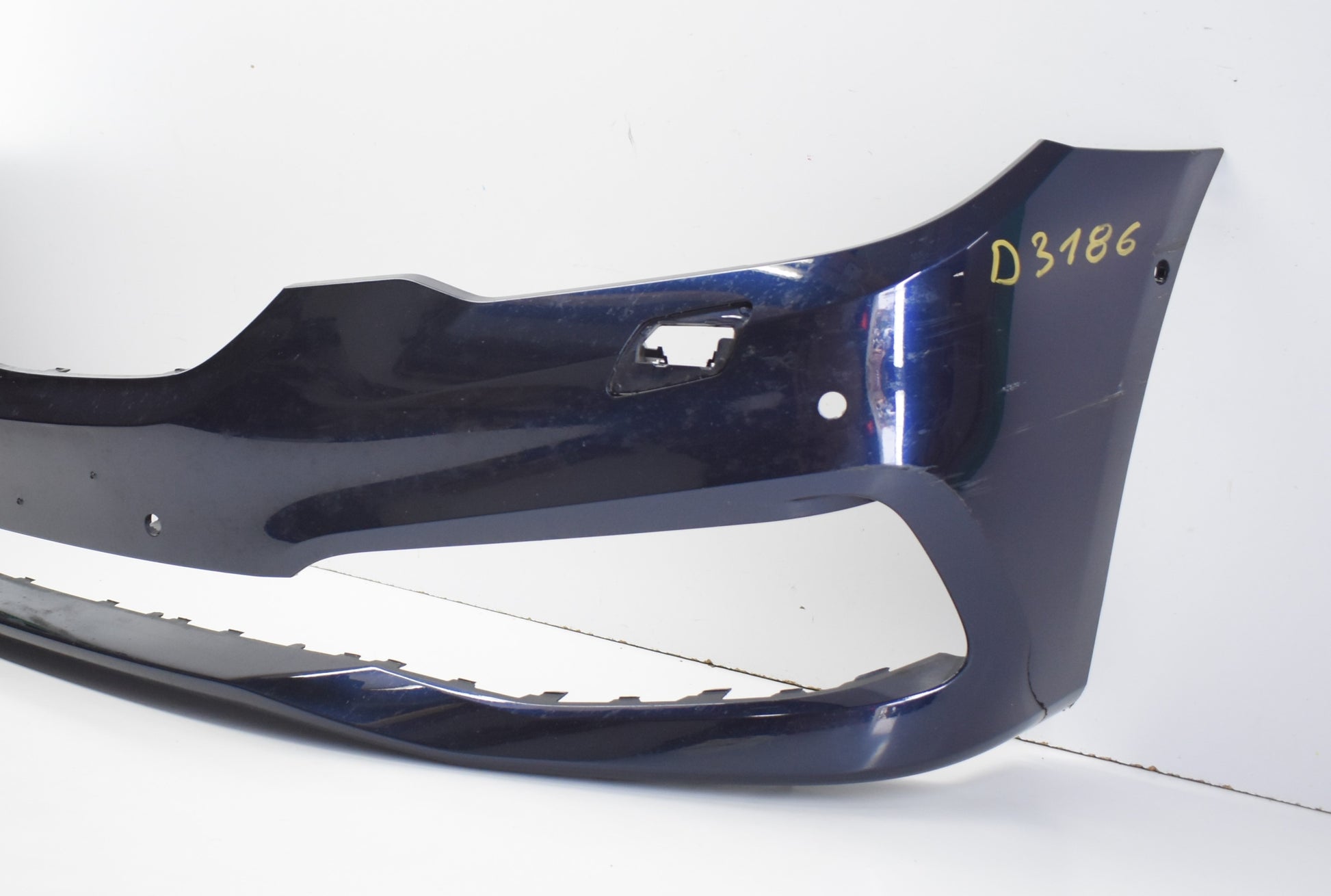 BMW 5 G30 G31 FRONT BUMPER EXCELLENT CONDITION ORIGINAL