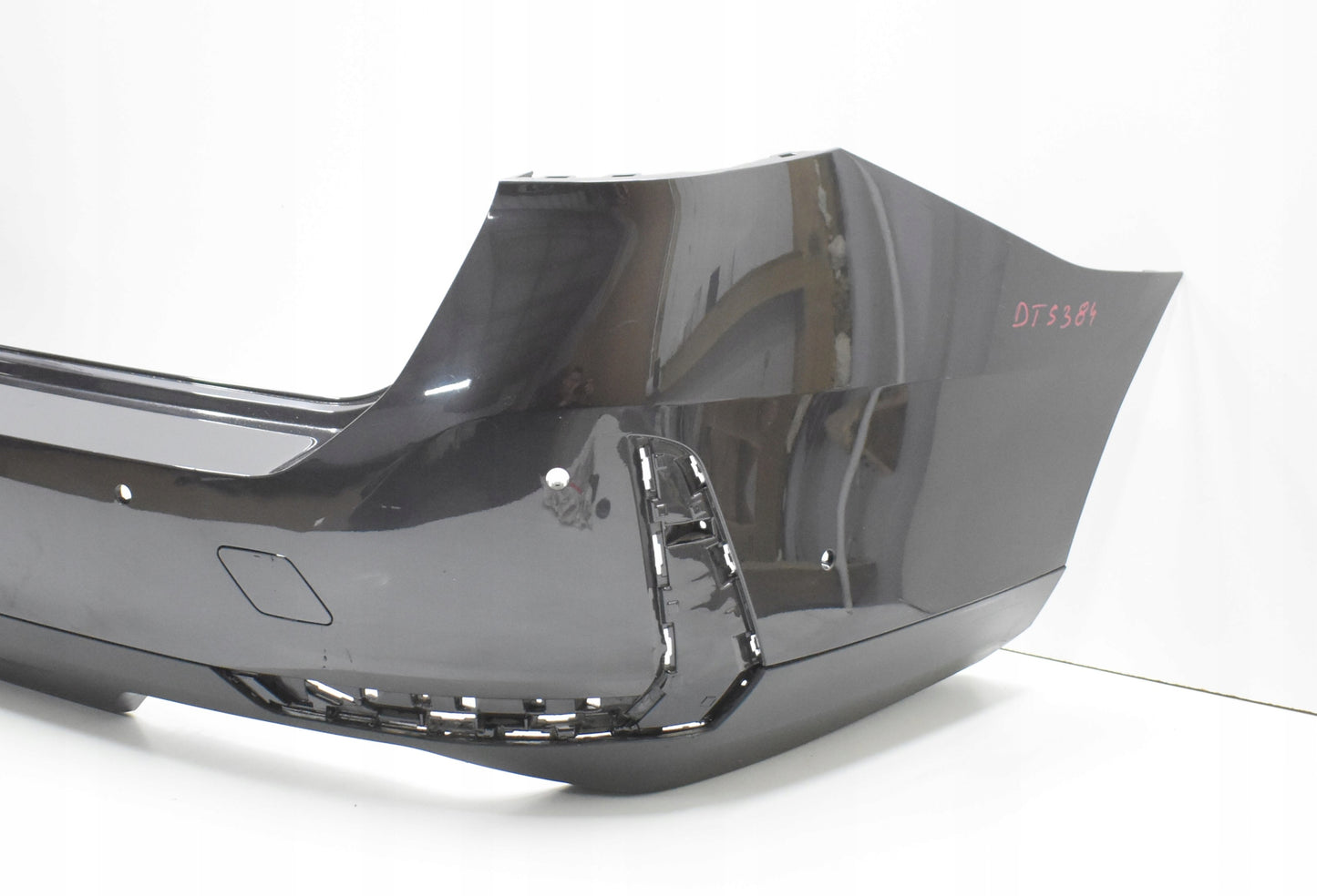 BMW 5 G61 REAR BUMPER ESTATE ORIGINAL STANDARD + DIFFUSER