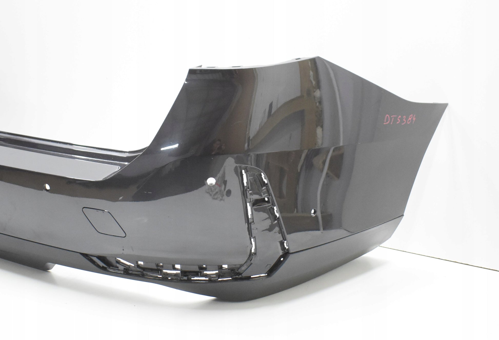 BMW 5 G61 REAR BUMPER ESTATE ORIGINAL STANDARD + DIFFUSER