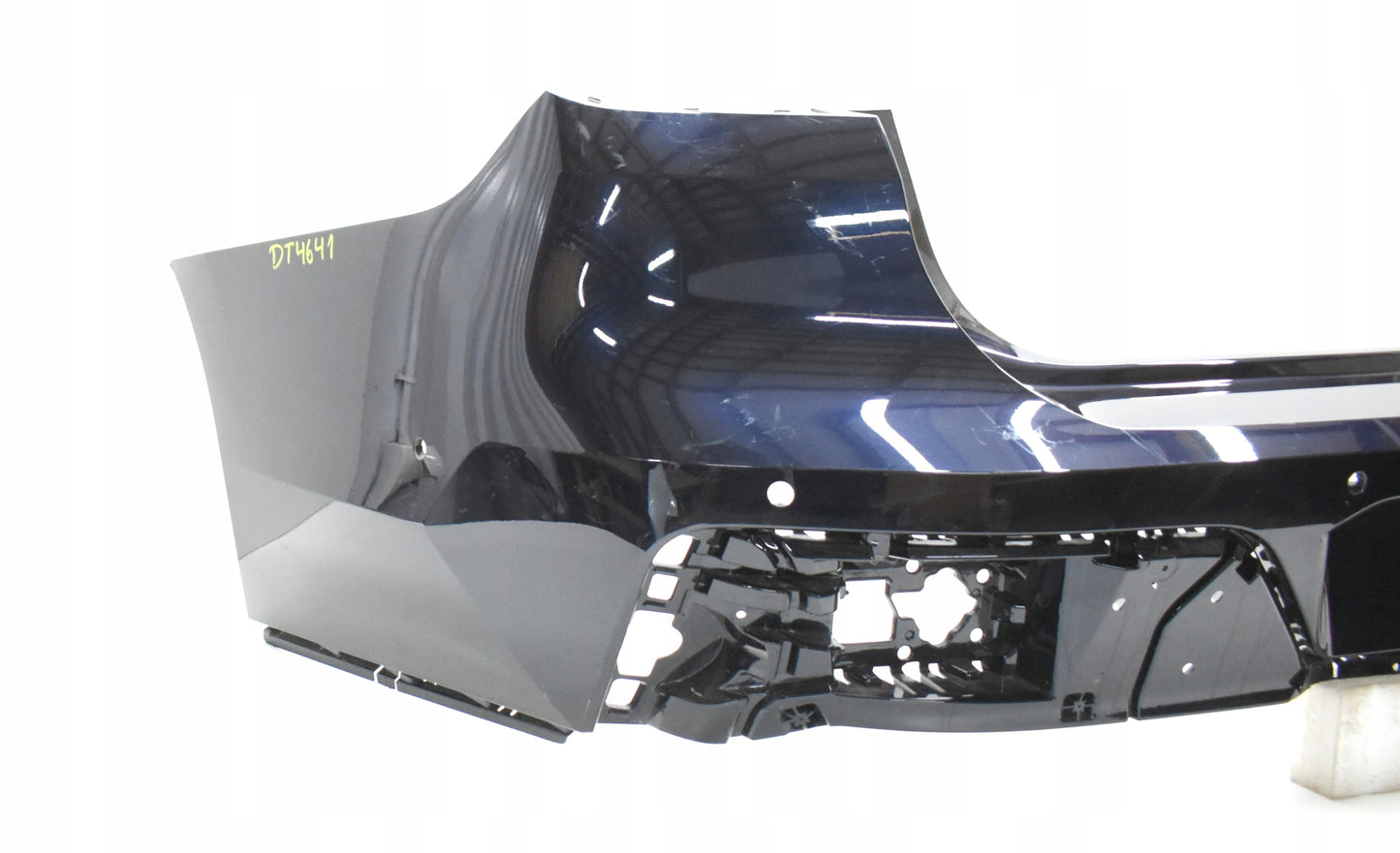 BMW 7 G70 M Package Rear Bumper ORG