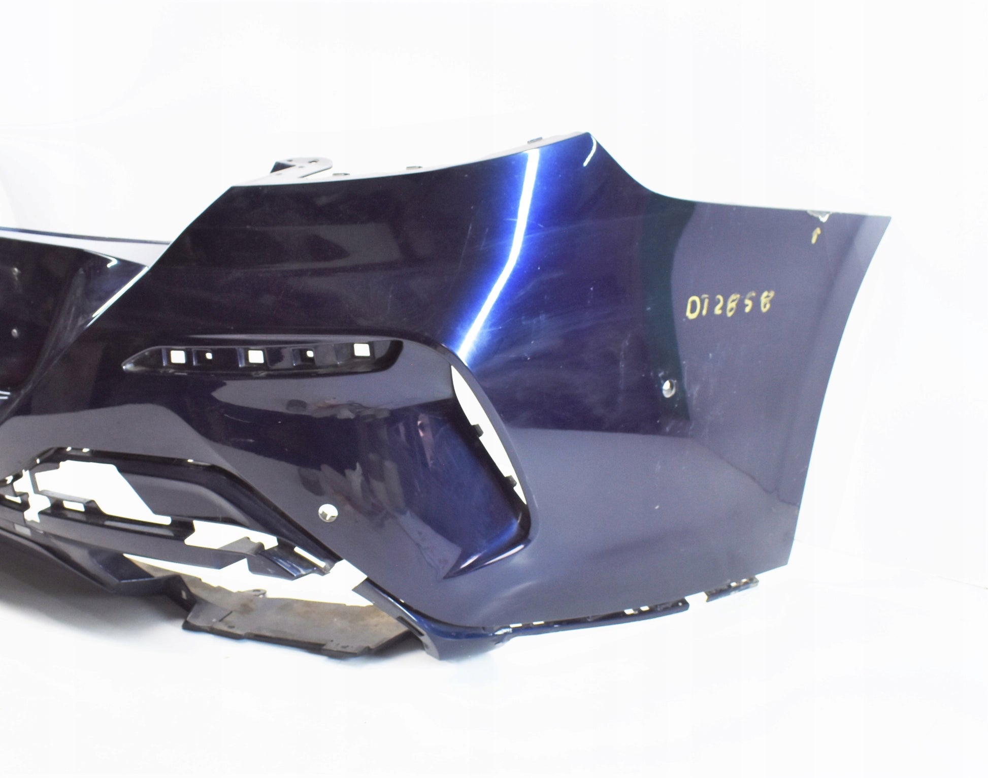 BMW 8 G16 M PACKAGE REAR BUMPER ORIGINAL