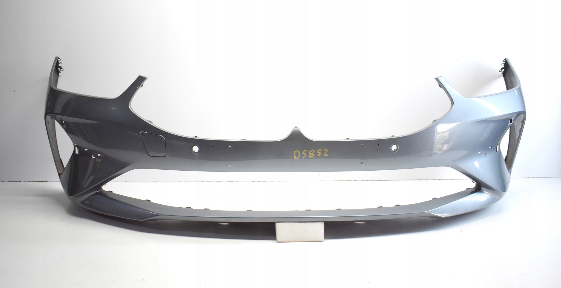 BMW 8 G16 FRONT BUMPER ORIGINAL STANDARD