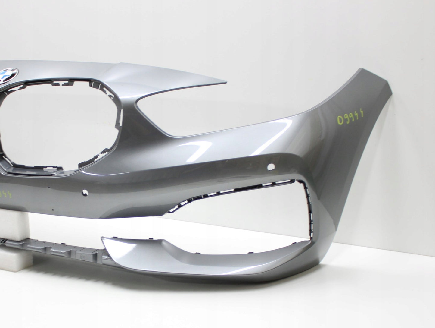 BMW F40 FRONT BUMPER OEM