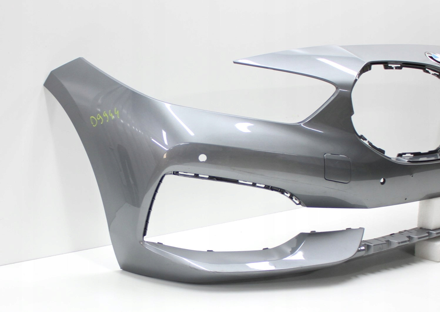 BMW F40 FRONT BUMPER OEM