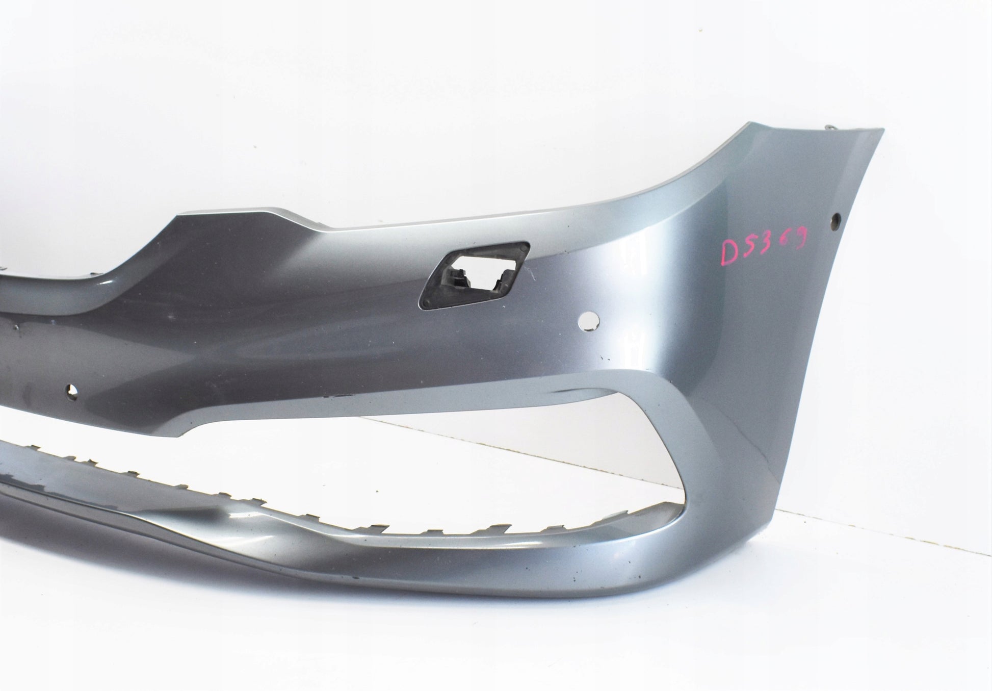 BMW G30 G31 FRONT BUMPER ORIGINAL