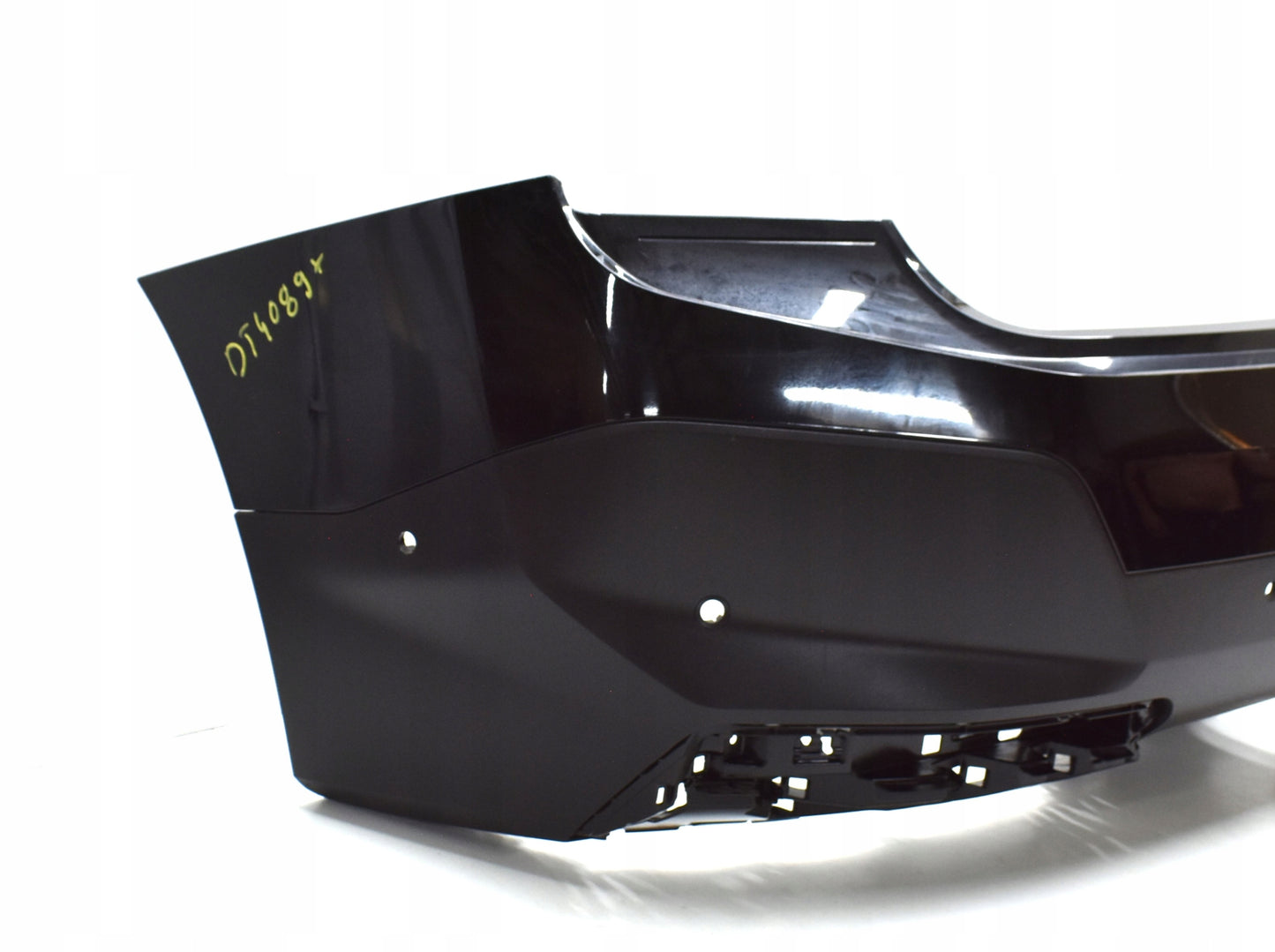 BMW IX I20 REAR BUMPER ORG + BOTTOM
