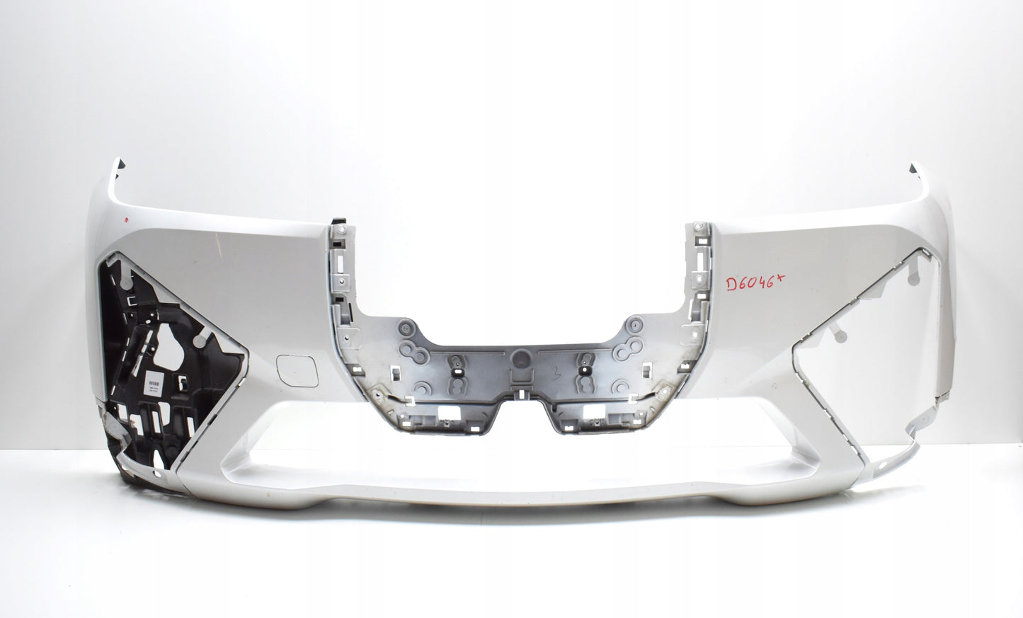 BMW IX IX20 M PACKAGE FRONT BUMPER ORG + FRAME