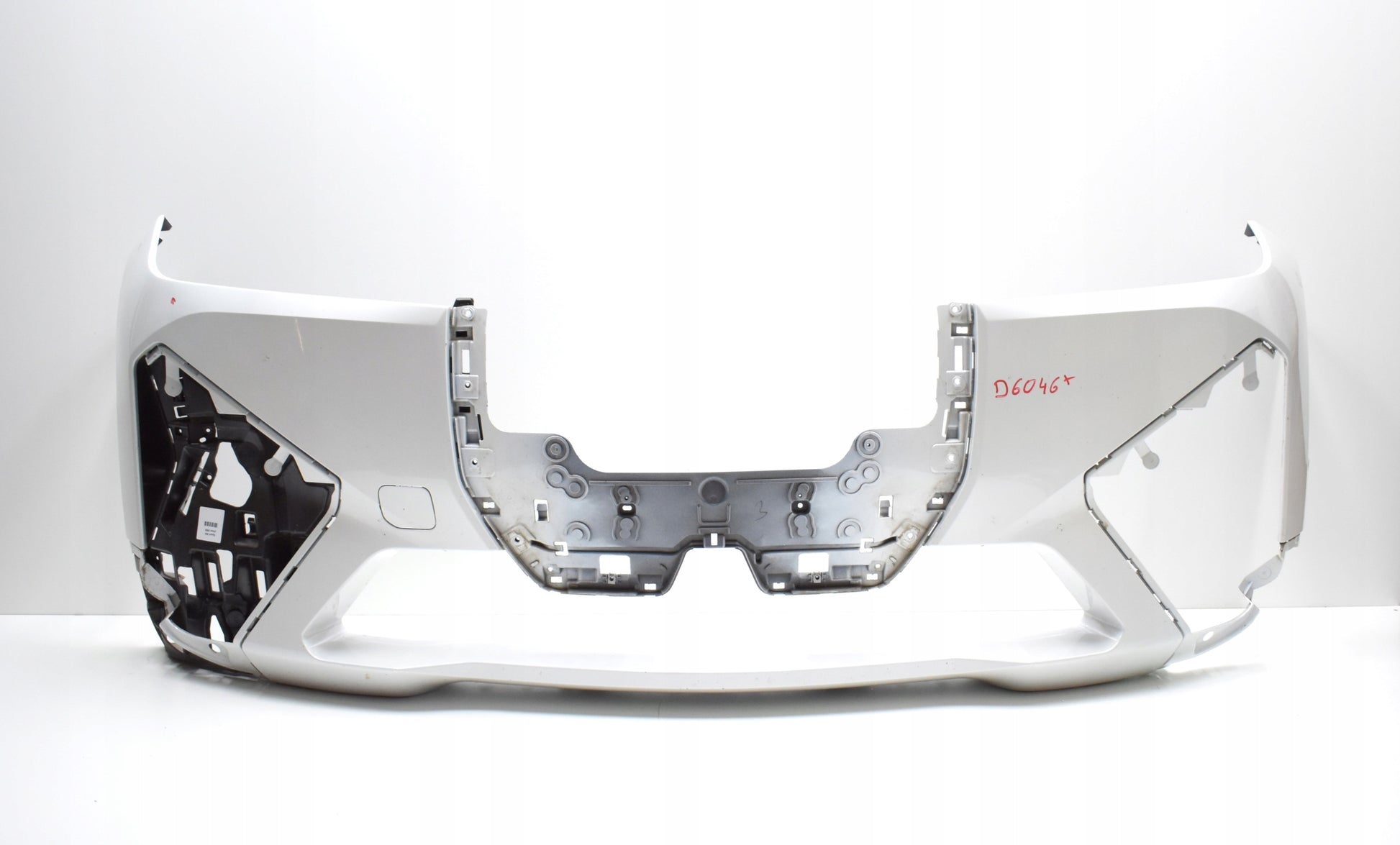 BMW IX IX20 M PACKAGE FRONT BUMPER ORG + FRAME