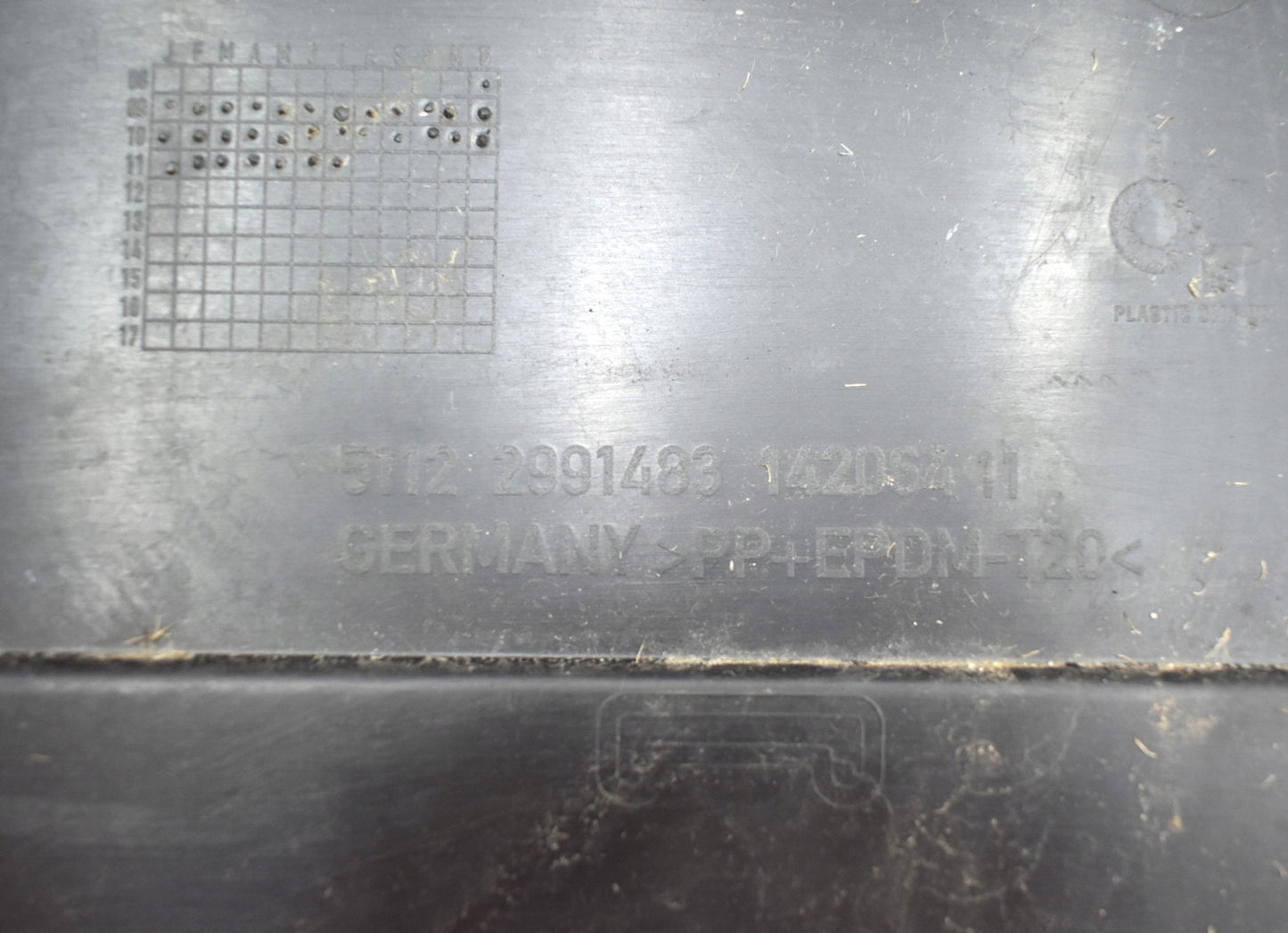 BMW X1 E84 REAR BUMPER ORG + BOTTOM