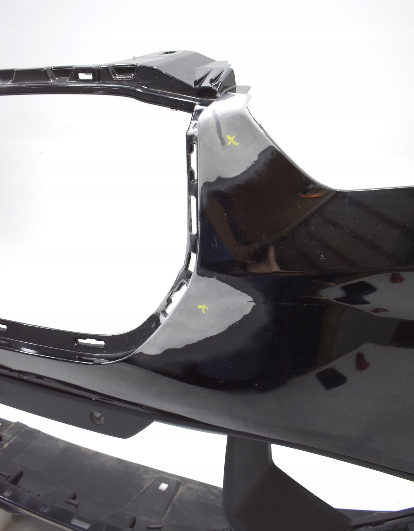 BMW X1 U11 FRONT BUMPER ORG STANDARD BASIC + BOTTOM