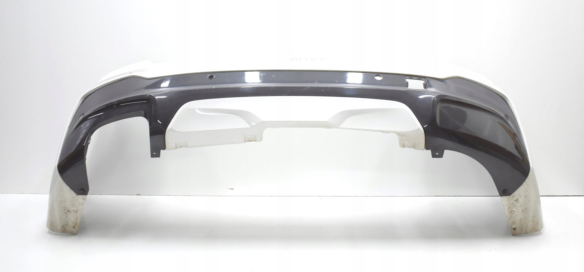 BMW X4 F26 M PACKAGE REAR BUMPER OEM + LOWER PART