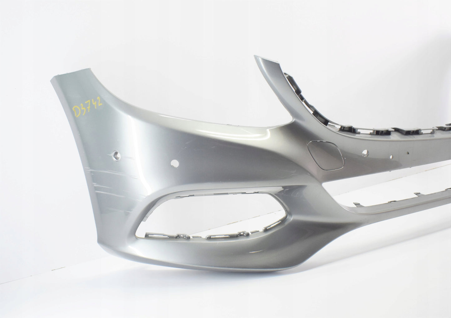 C CLASS W205 ELEGANCE FRONT BUMPER SUPER CONDITION ORG