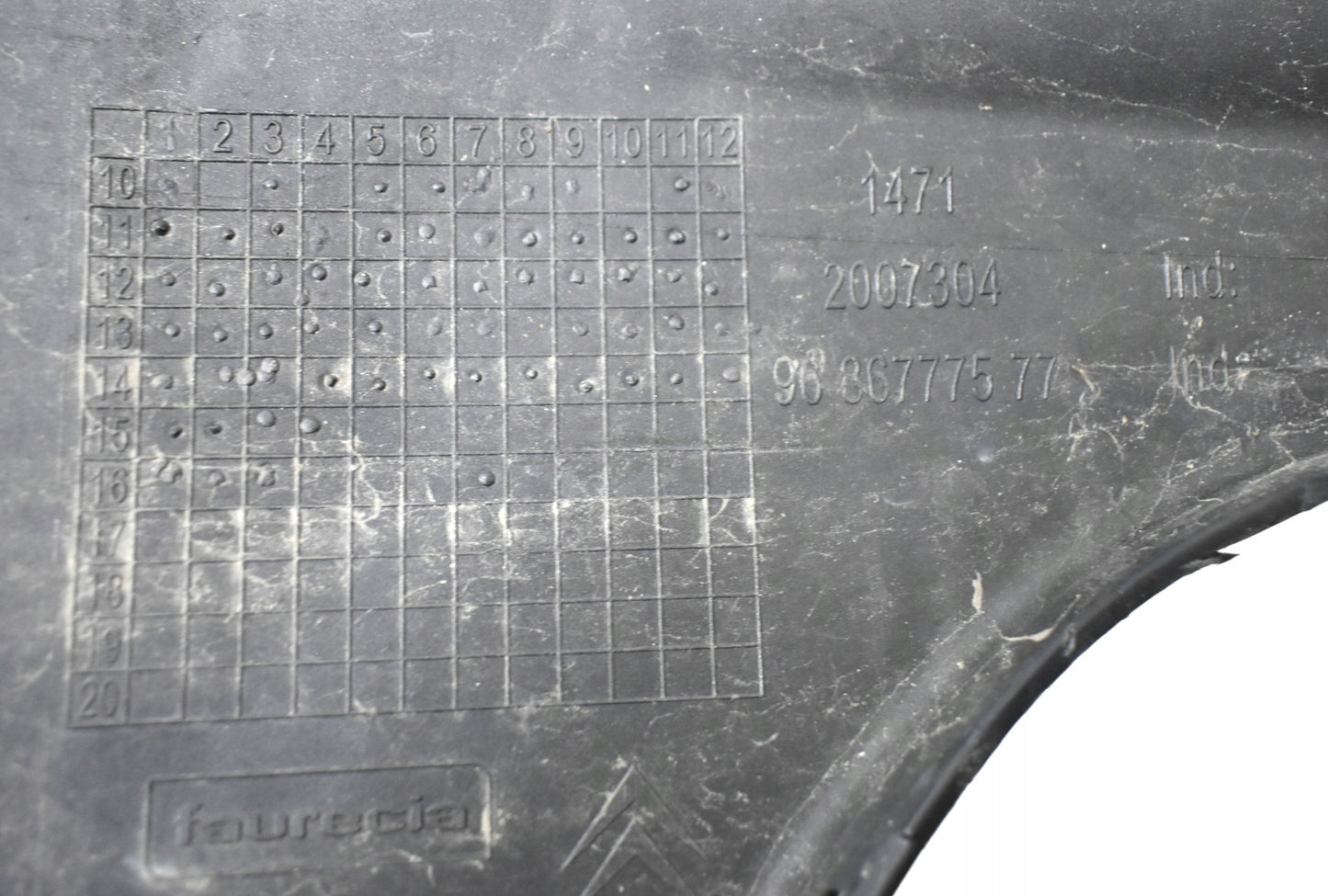 CITROEN DS5 FRONT BUMPER ORG 9686777577