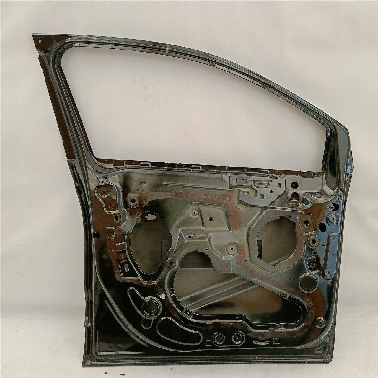 LEFT FRONT DOOR OPEL CROSSLAND 13467545