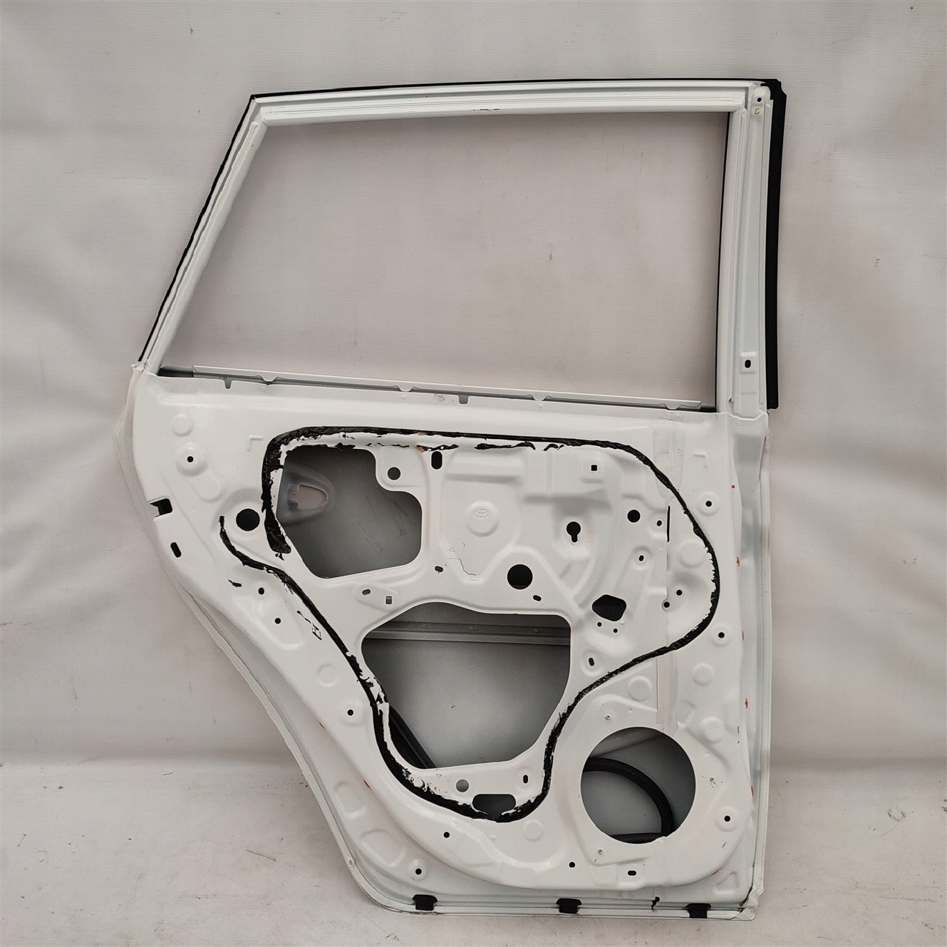 REAR LEFT DOOR TOYOTA AURIS II 2 HB