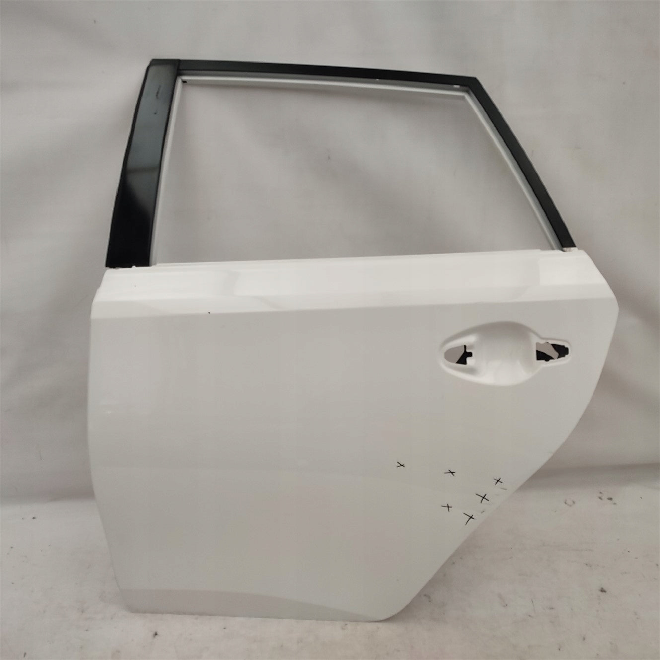 REAR LEFT DOOR TOYOTA AURIS II 2 HB