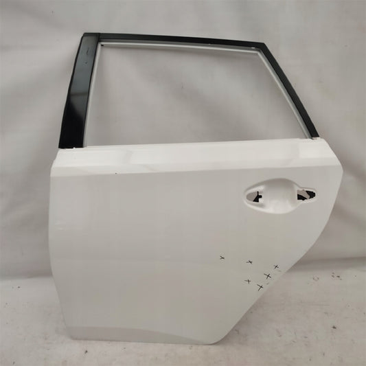 REAR LEFT DOOR TOYOTA AURIS II 2 HB