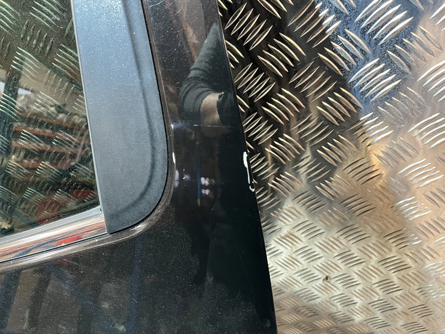 LEFT REAR DOOR FOR NISSAN NAVARA NP300 D23 15-