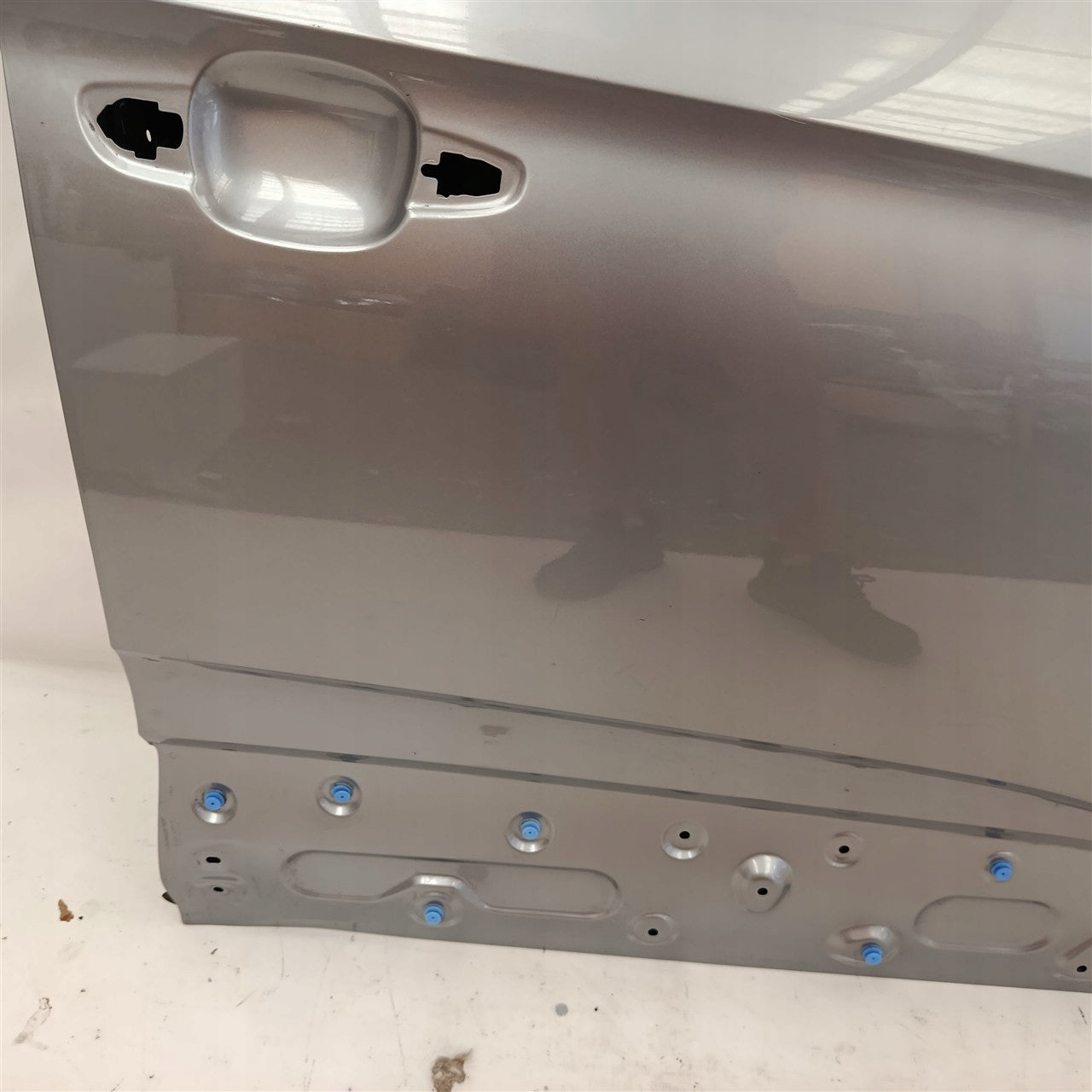 FRONT RIGHT DOOR OPEL GRANDLAND X