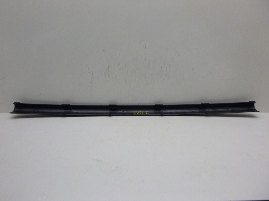 FORD FOCUS I MK1 LIFT 01- Rear bumper molding
