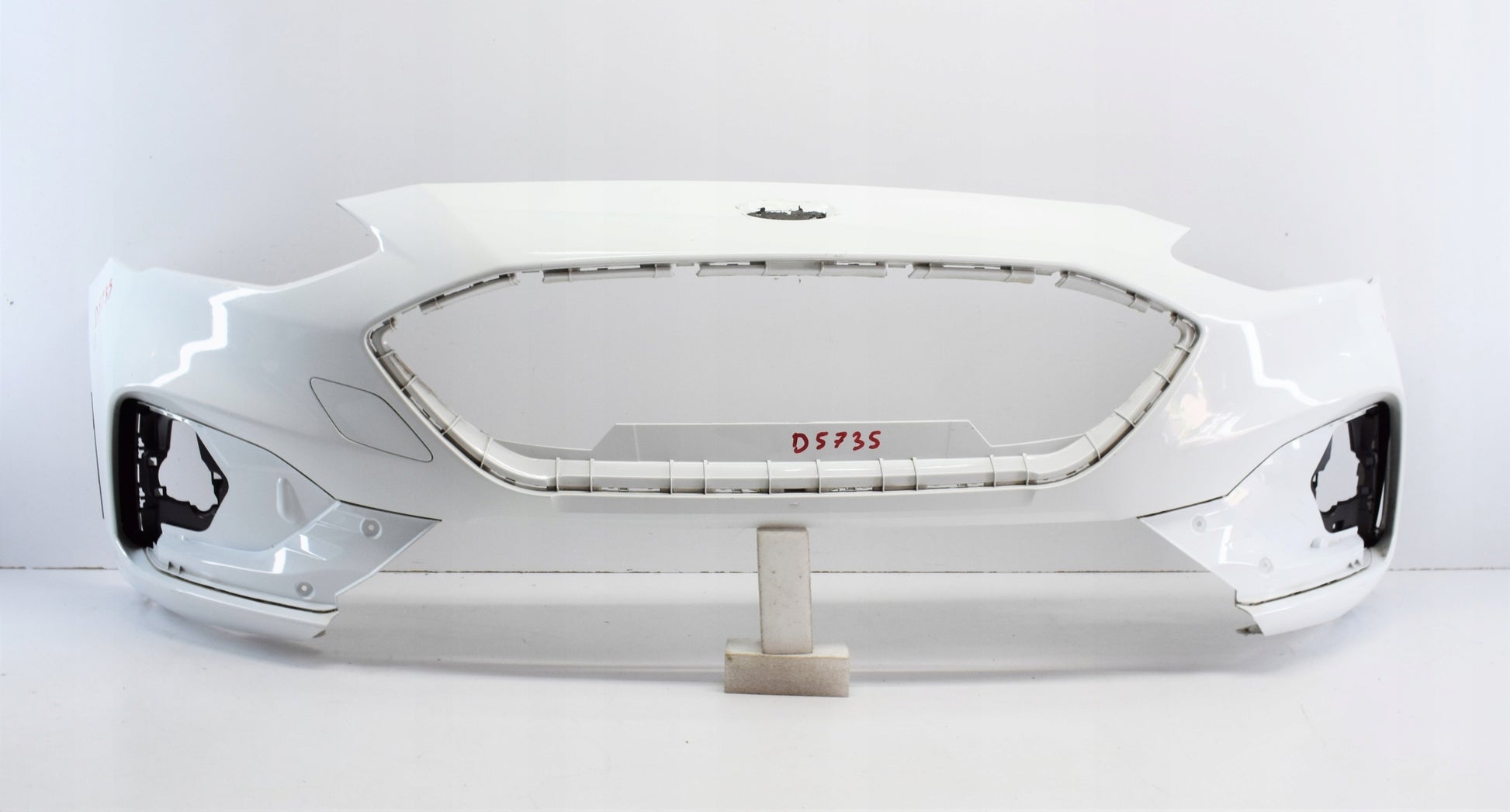 FORD FOCUS MK4 ACTIVE FRONT BUMPER ORG