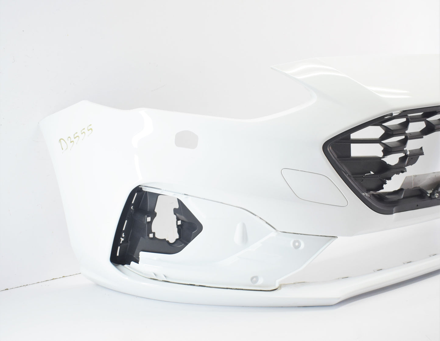 FORD FOCUS MK4 ST LINE FRONT BUMPER ORG