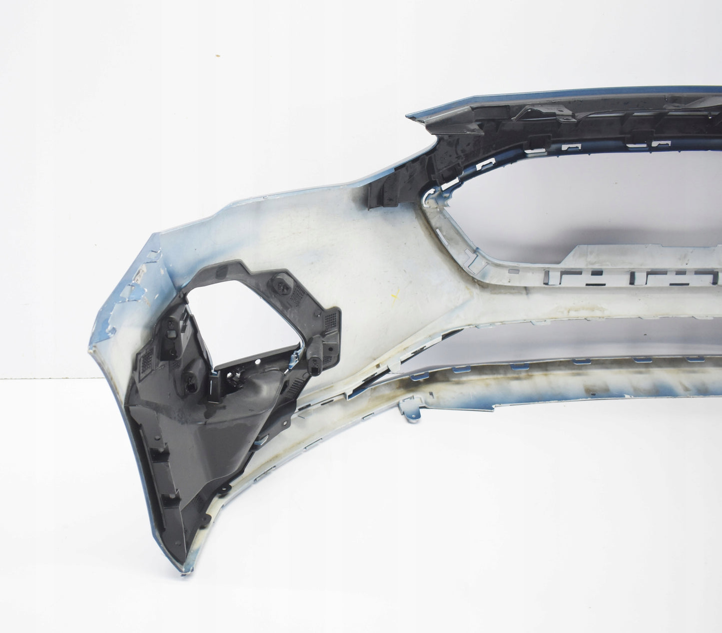 FORD FOCUS MK4 FRONT BUMPER SUPER CONDITION