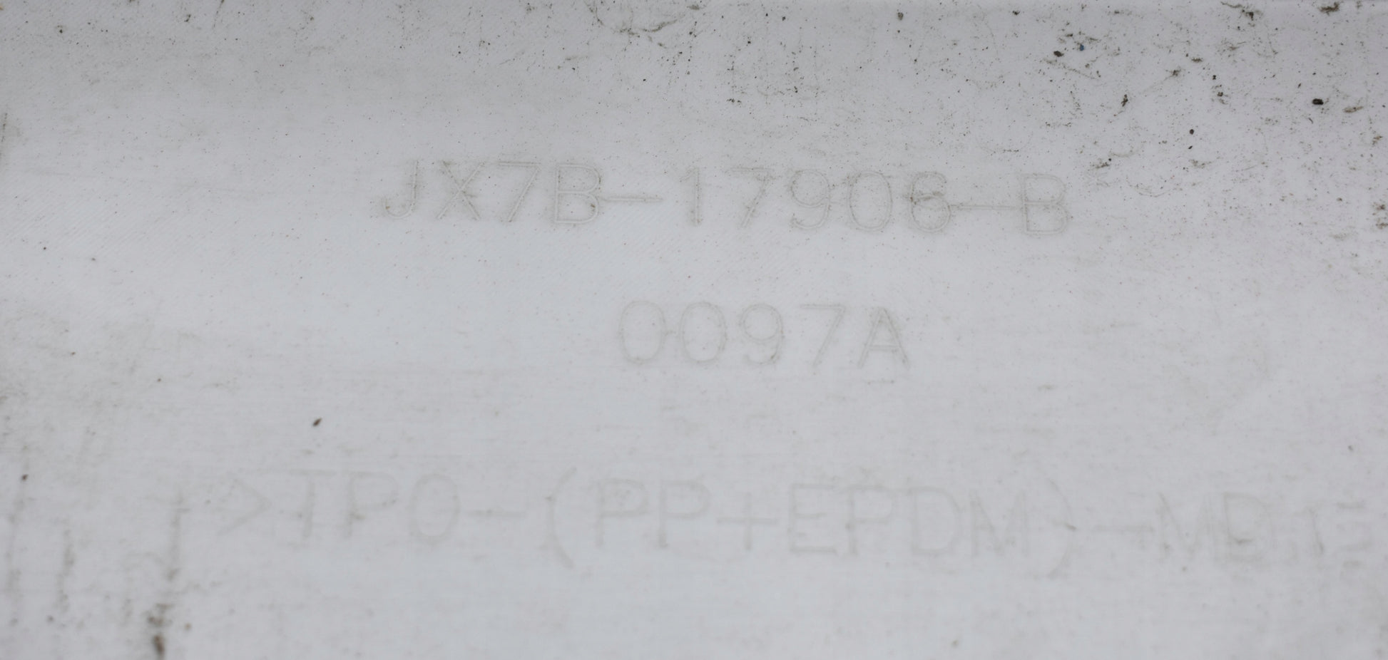 FORD FOCUS MK4 REAR BUMPER ORIGINAL ESTATE + BOTTOM