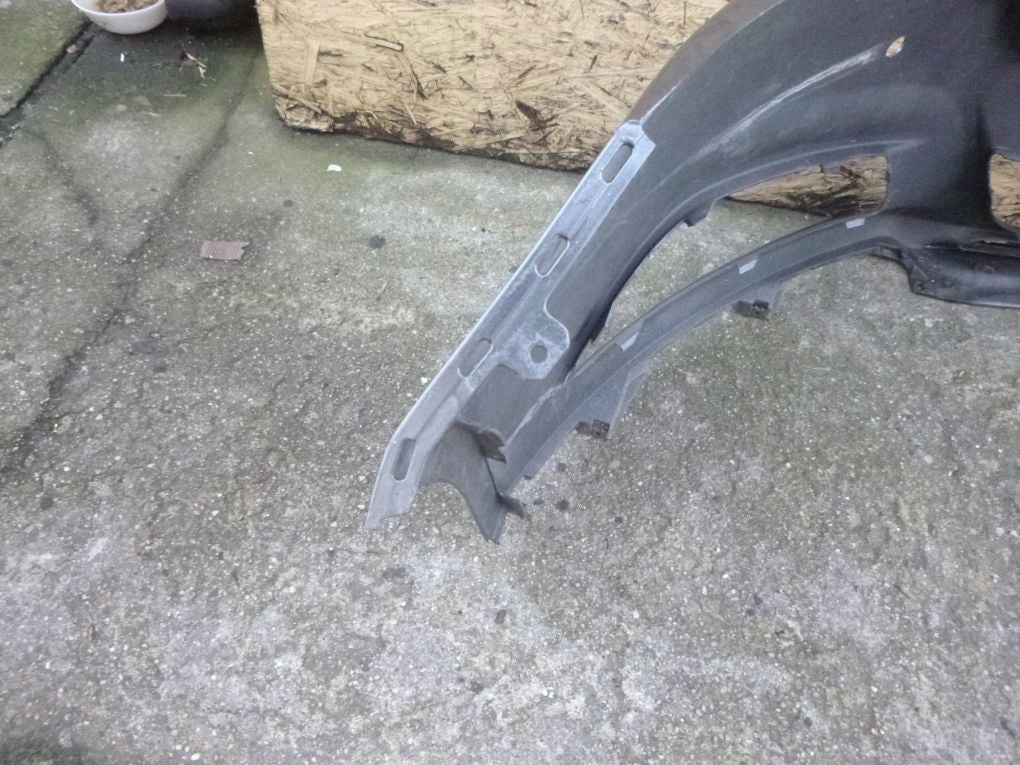 FORD MONDEO MK5 5 V 4xPDC 14- Front Bumper