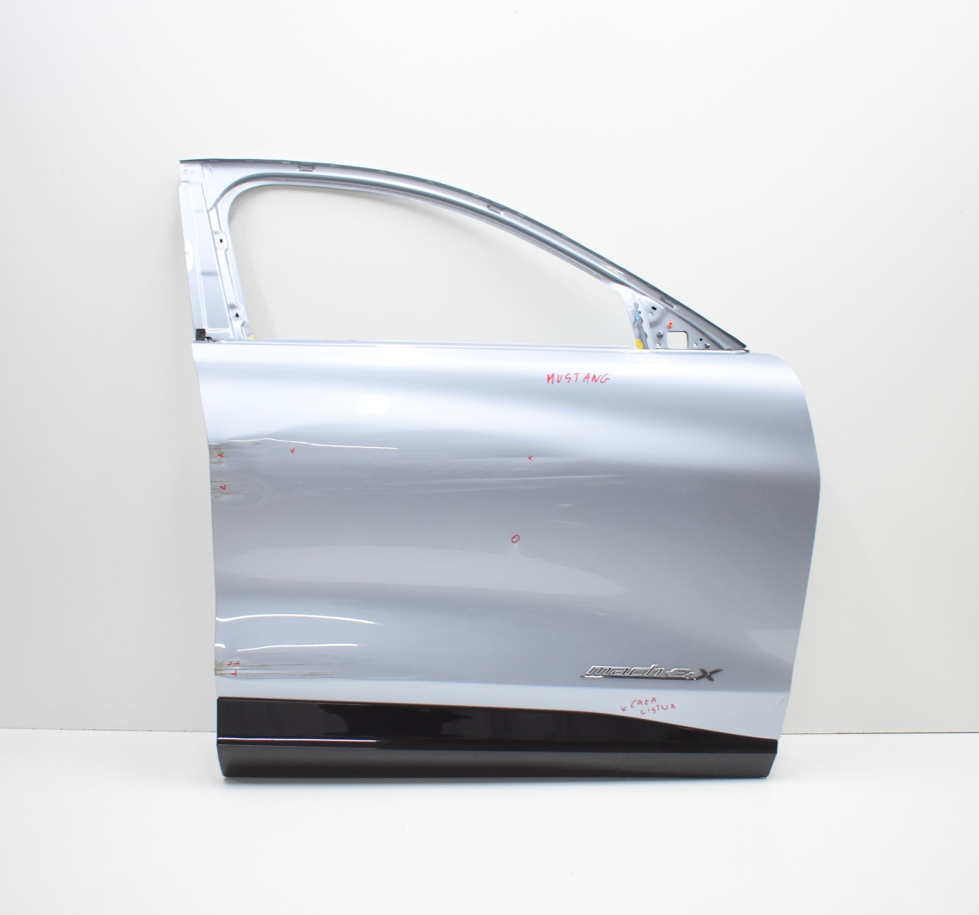 FORD MUSTANG MACH E MACH-E RIGHT FRONT DOOR ORG + MOLDING