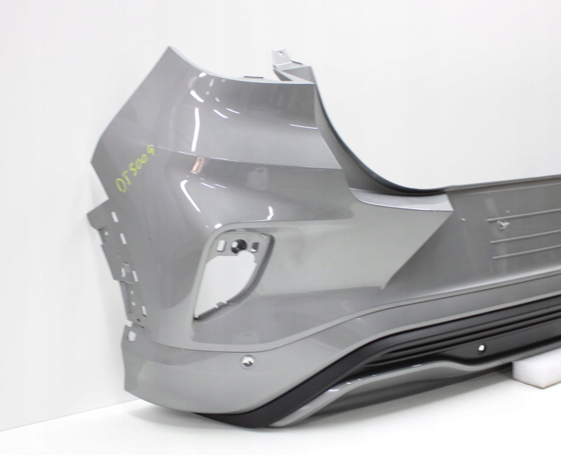 FORD PUMA II ST LINE ST REAR BUMPER ORG