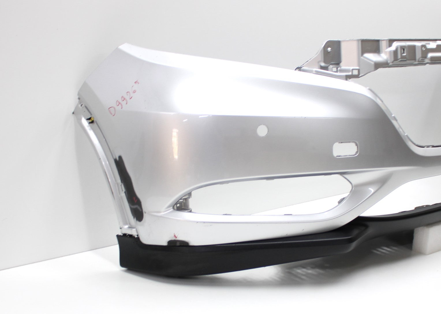 HONDA HRV HR-V II FRONT BUMPER ORG + BOTTOM