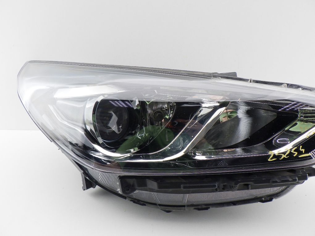 HYUNDAI I30 III 3 LIFT 2020- front right lamp