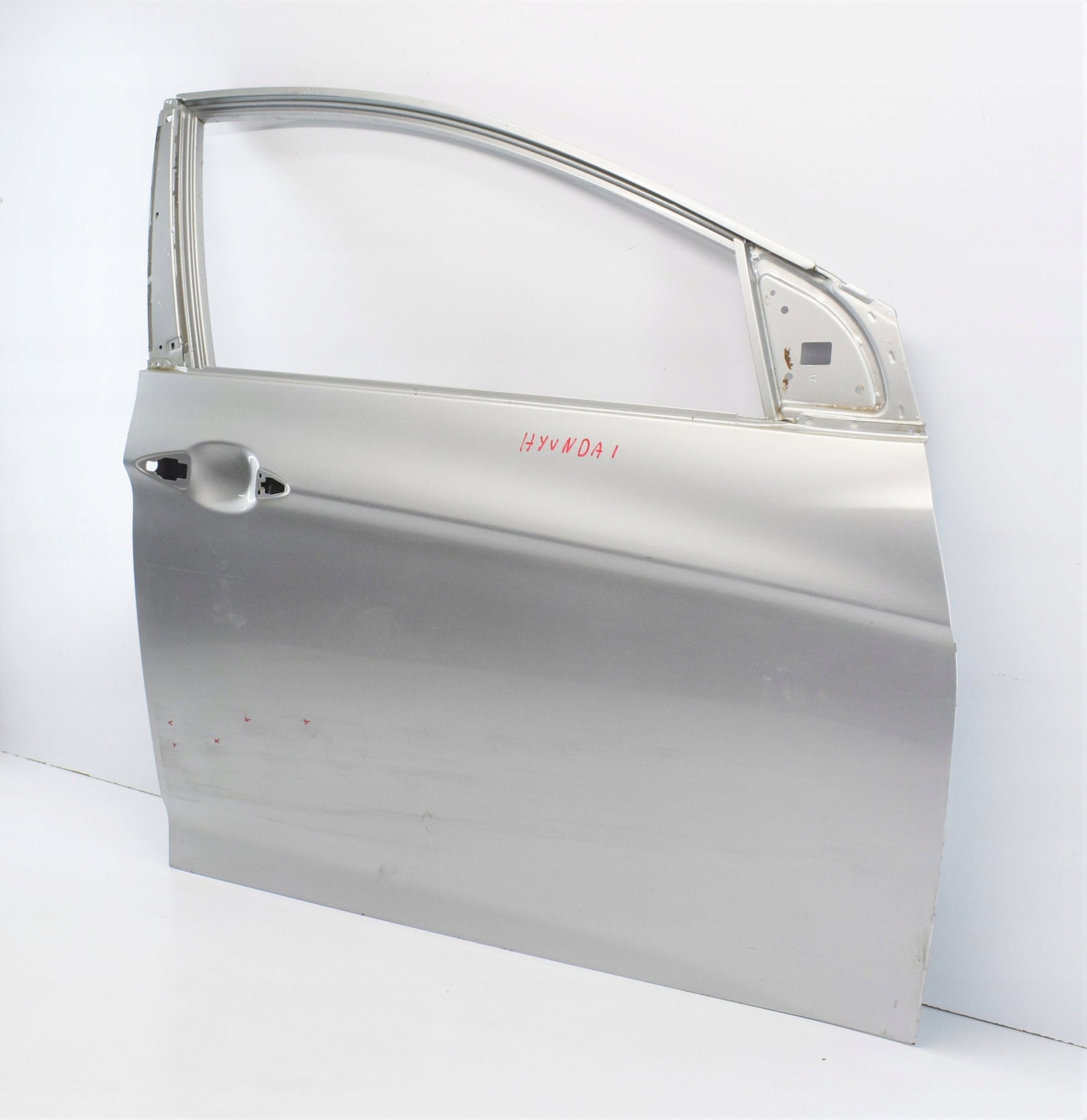 HYUNDAI I40 RIGHT FRONT DOOR ORG