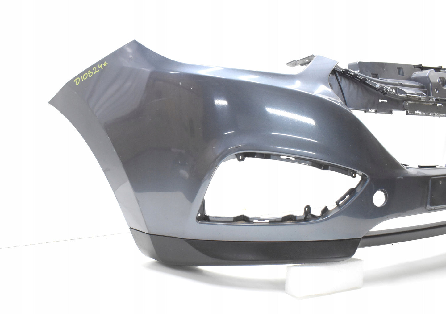 HYUNDAI IX35 IX-35 FRONT BUMPER ORG + GRILLE