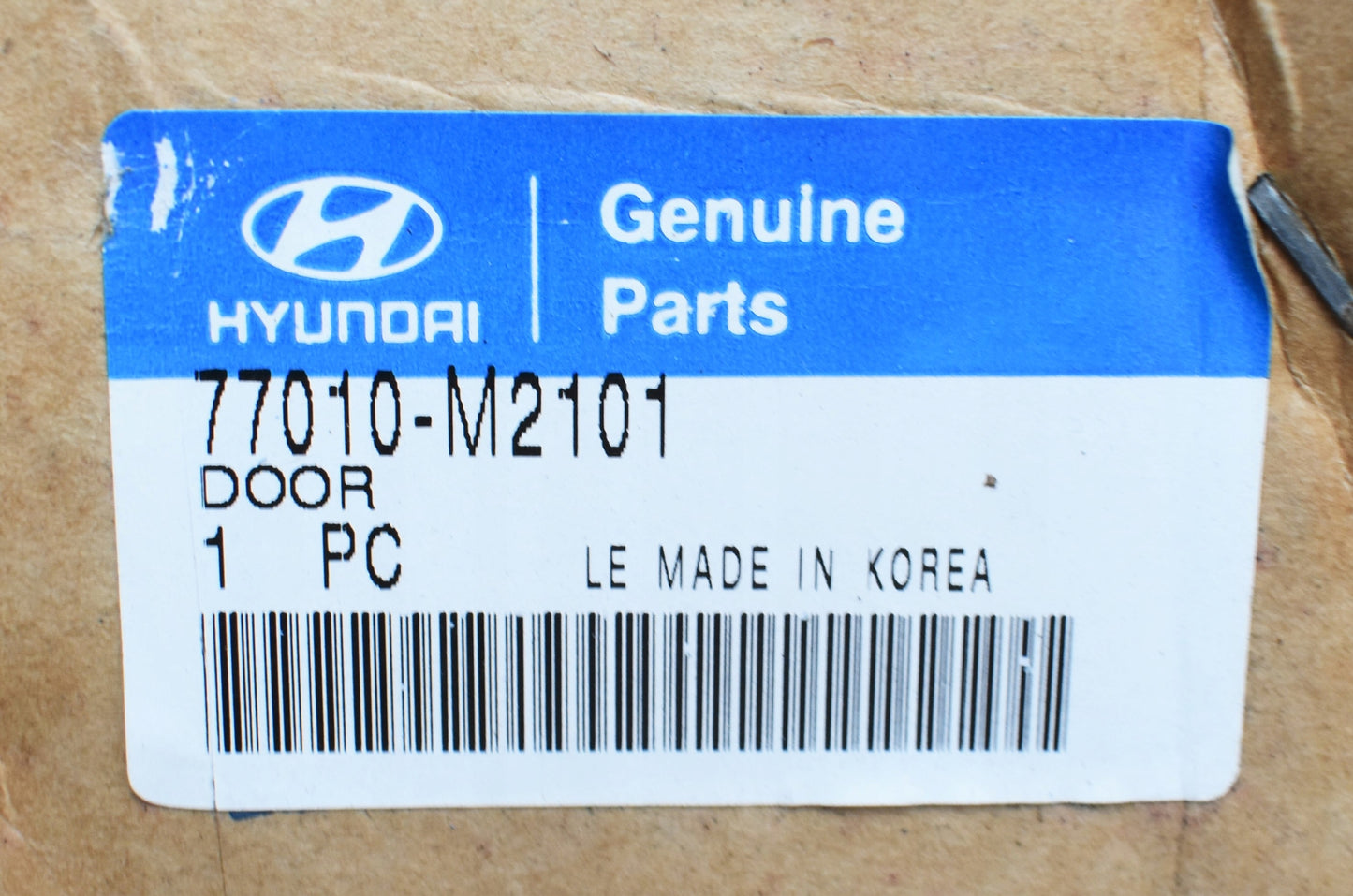 HYUNDAI SANTAMO Left Rear Door New Original