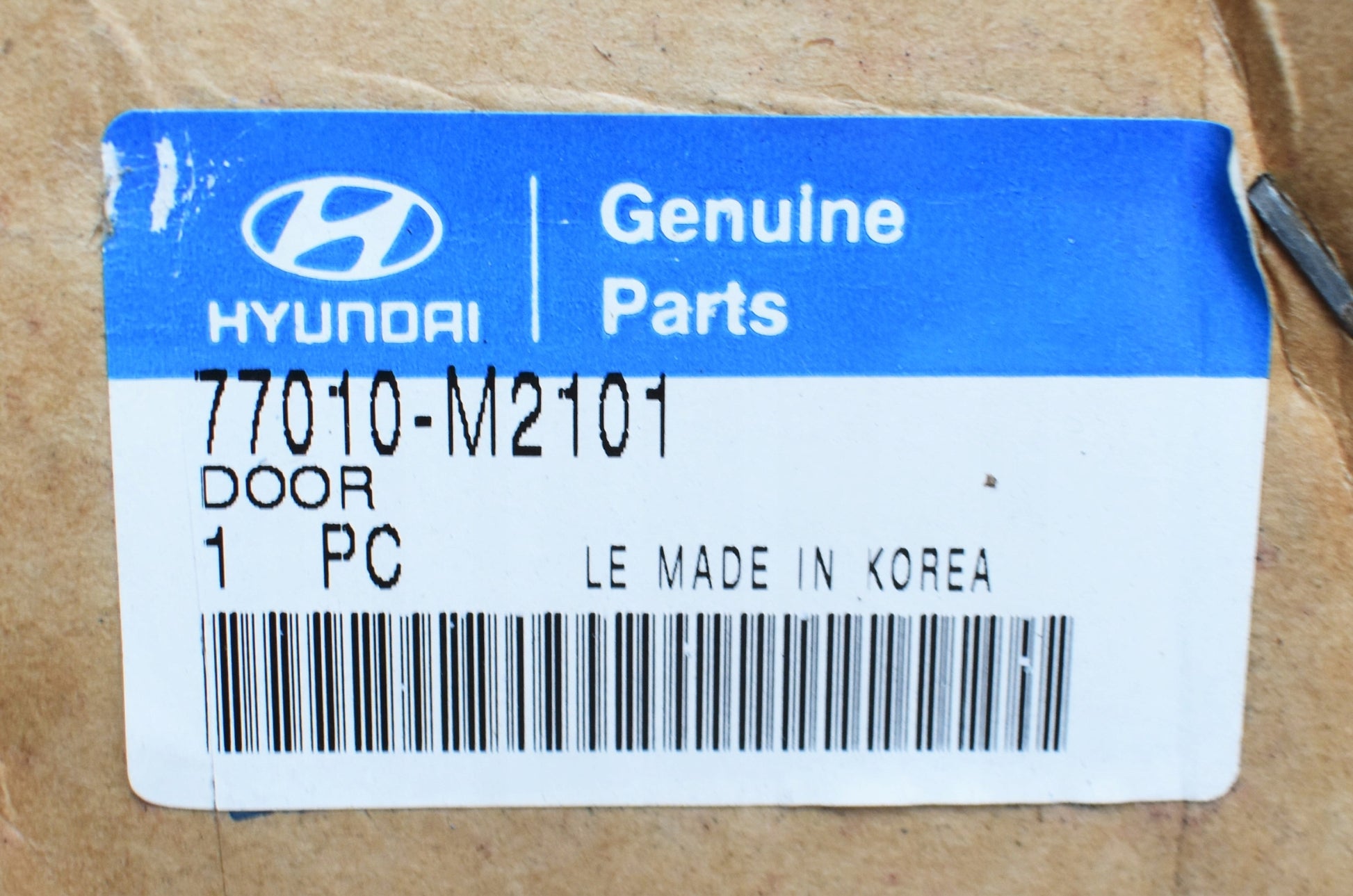 HYUNDAI SANTAMO Left Rear Door New Original