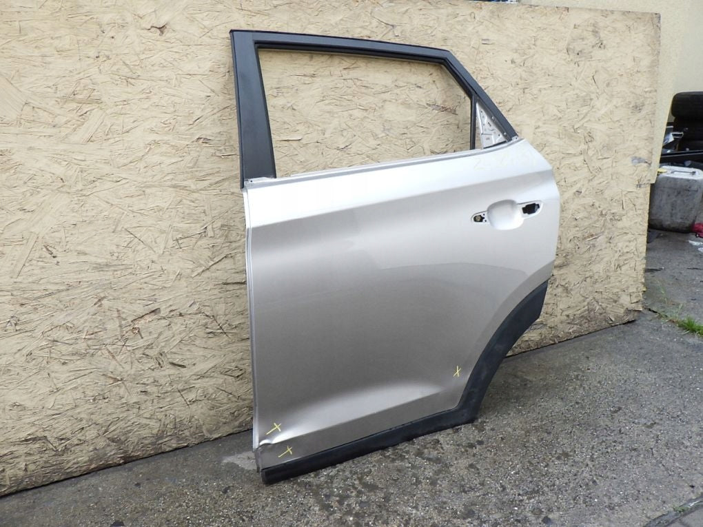 HYUNDAI TUCSON II III 15- Rear Left Door