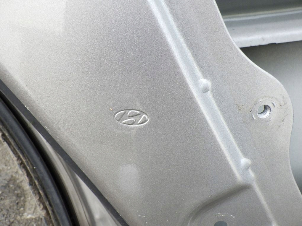 HYUNDAI TUCSON II III 15- Rear Left Door
