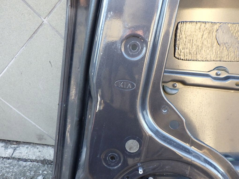 KIA VENGA 09- Right Rear Door