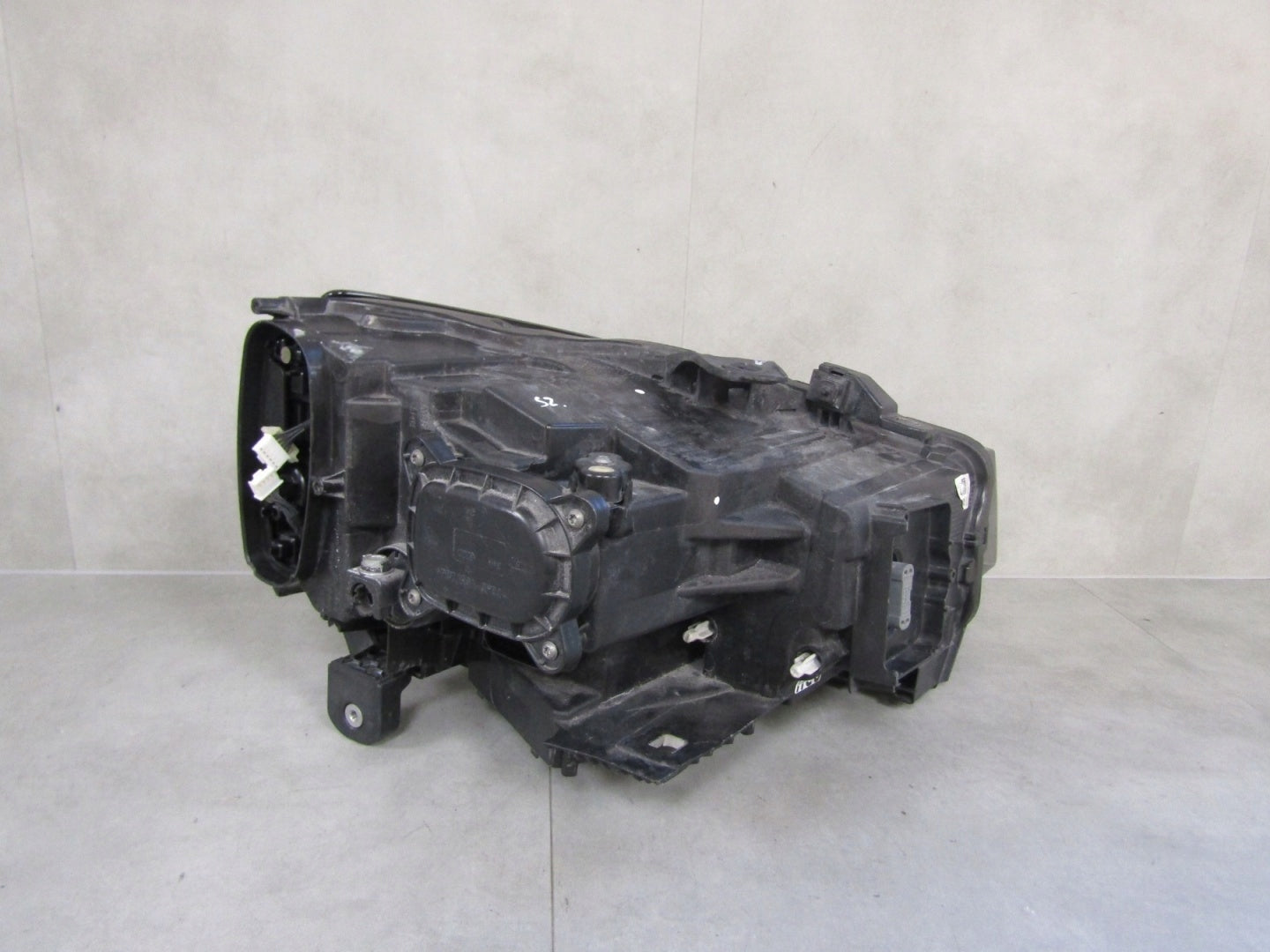 AUDI Q2 81A FULL LED HEADLIGHT 16-20 LH LEFT 81A941033