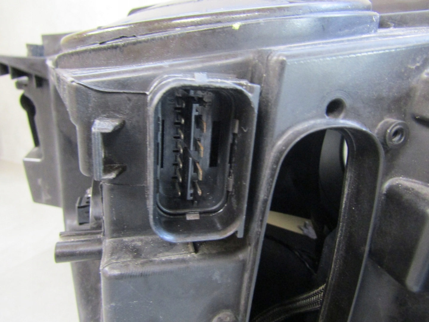 BMW X5 F15 X6 F16 Xenon Adaptive Headlight RH RIGHT 13-18 7460614