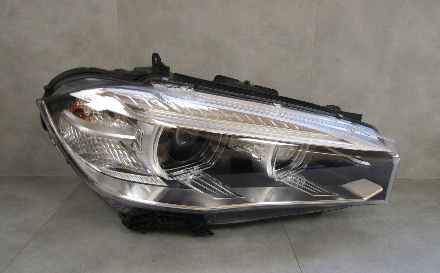 BMW X5 F15 X6 F16 Xenon Adaptive Headlight RH RIGHT 13-18 7460614