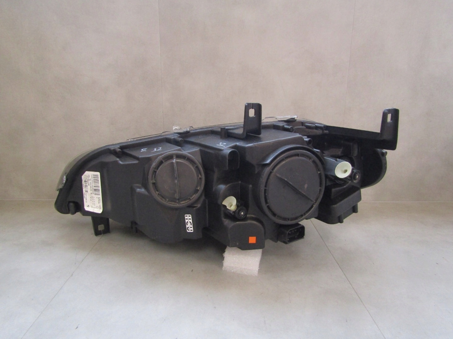 BMW X6 E71 HEADLIGHT XENON NON-SWIVEL LIFT 10-14 RH RIGHT